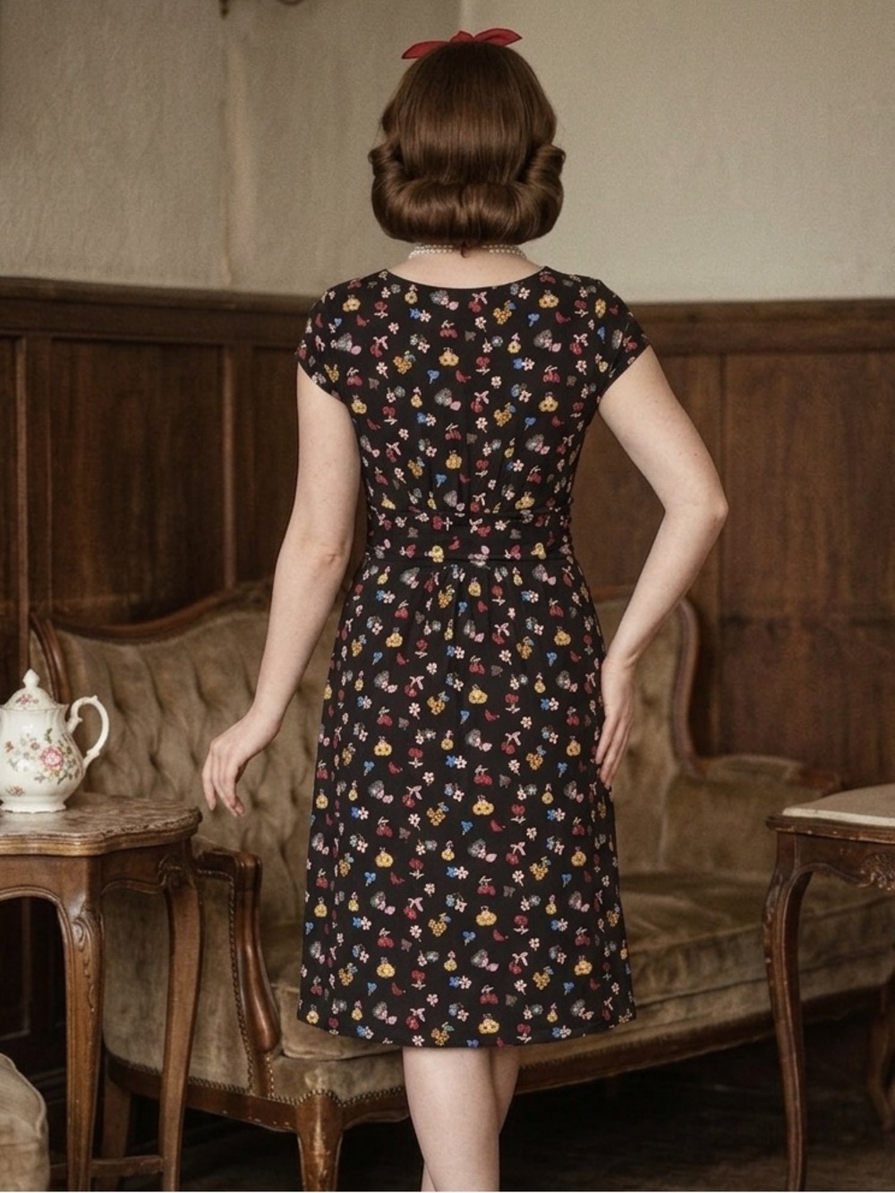 Boden Jersey Midi Dress- Black Floral - Picture 2 of 8